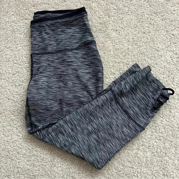 PrAna Women’s Tori Capri Crop Leggings Yoga Workout Gray Black W4TORI115 Small. - Picture 13 of 16